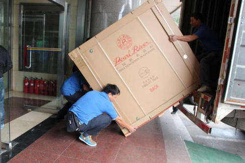 布拖钢琴贵重工艺品无忧运